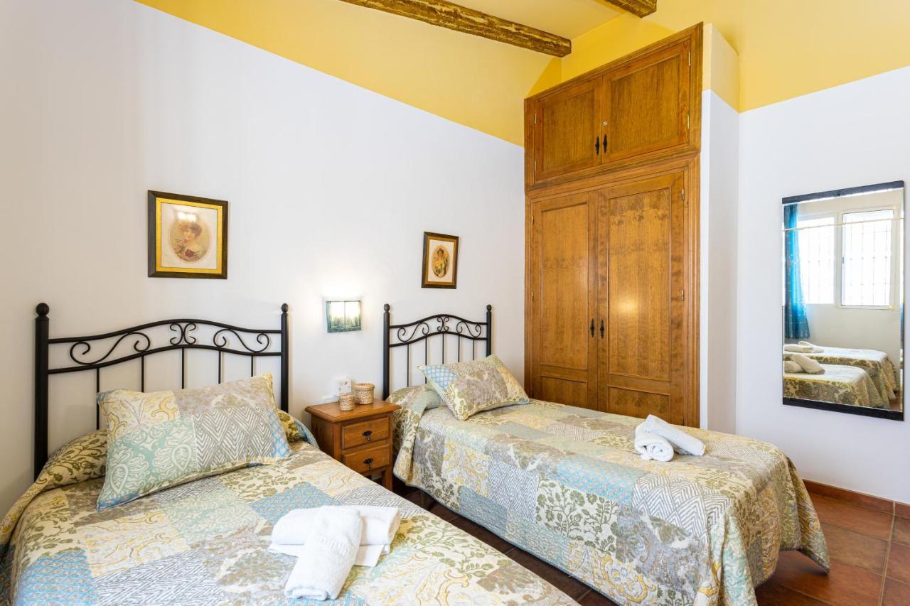 Cortijo Rio Seco Villa Нерха Екстериор снимка
