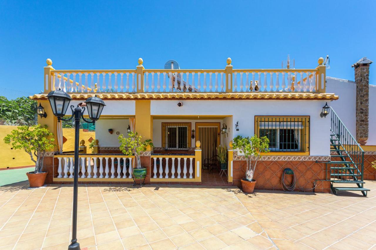 Cortijo Rio Seco Villa Нерха Екстериор снимка
